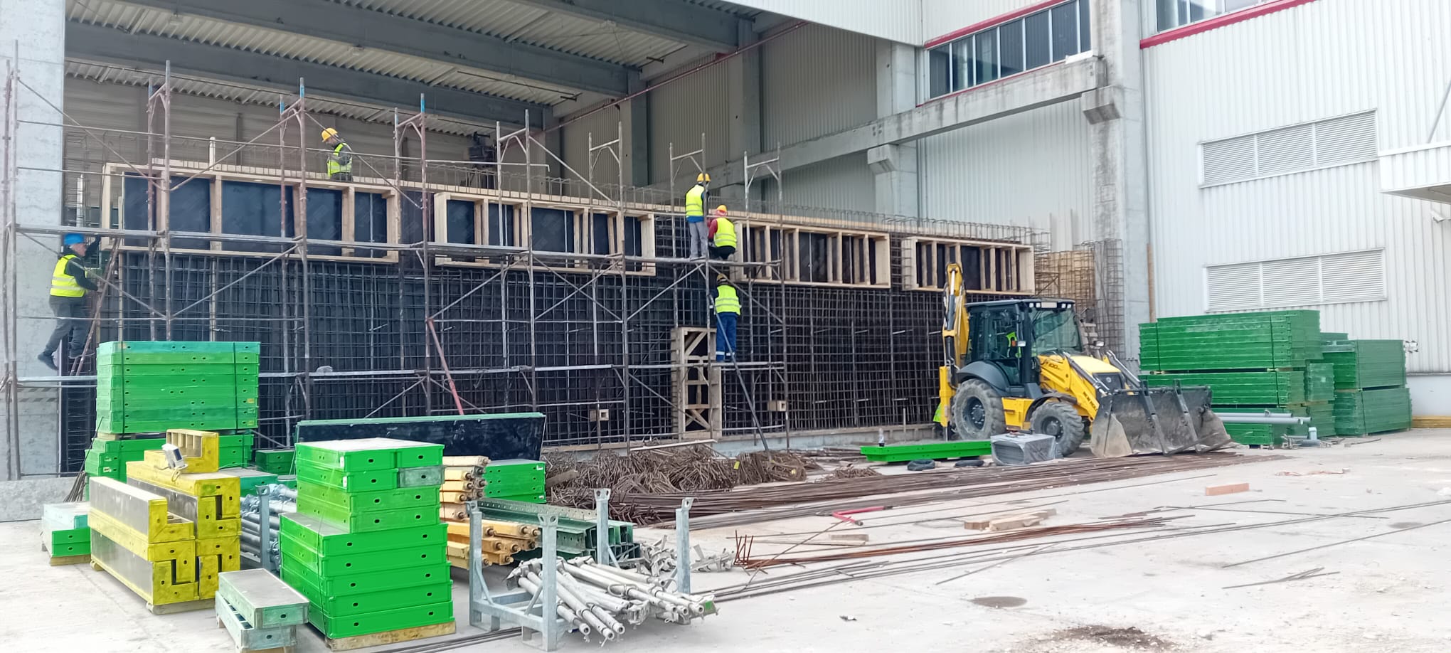 Constructii industriale si comerciale